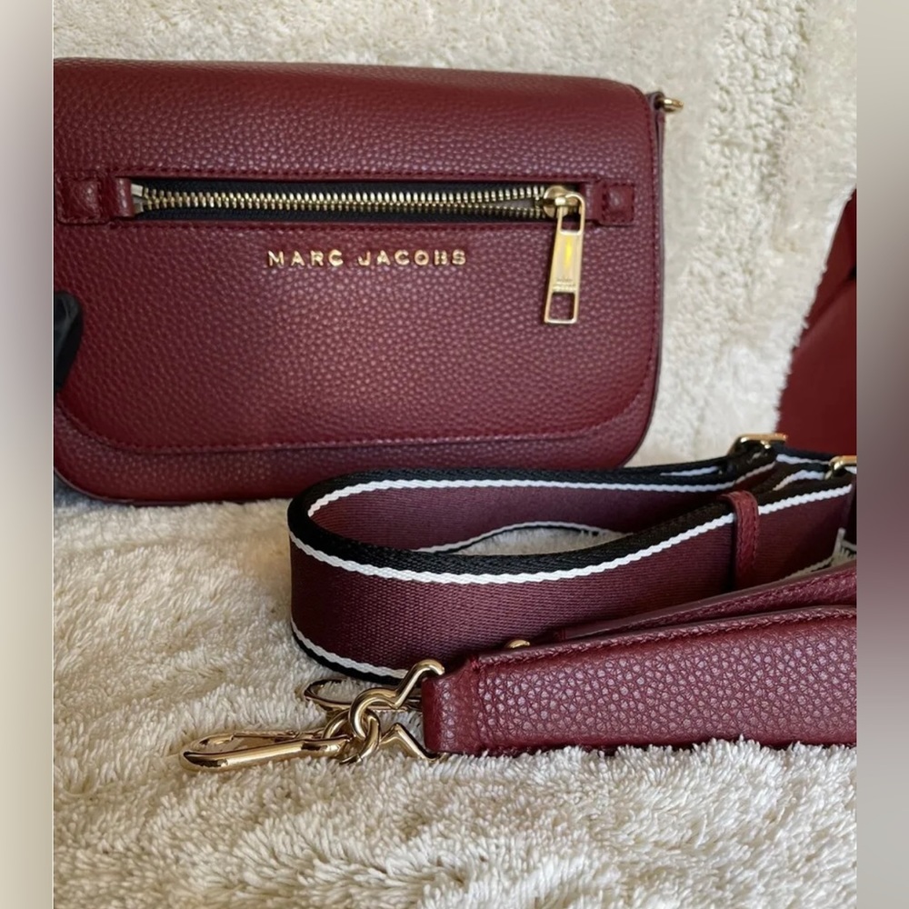 Authentic Red Marc Jacob Crossbody handbags w/gold hardware & camera strap.